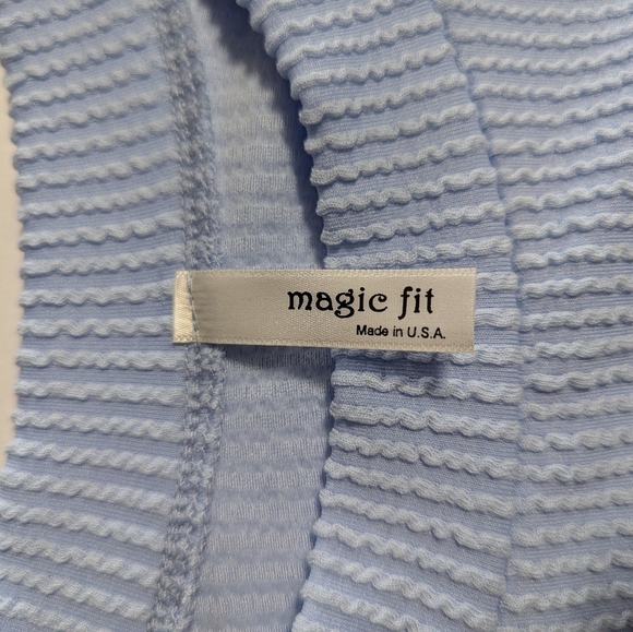 NWOT Ribbed Baby Blue Tunic, Magic Fit Brand Size S/M - Picture 3 of 4